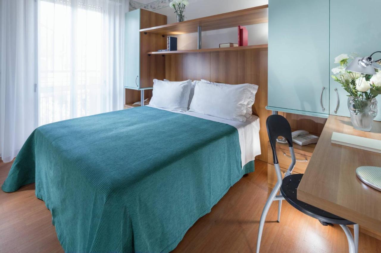 Hotel Sampaoli Bellaria-Igea Marina Buitenkant foto