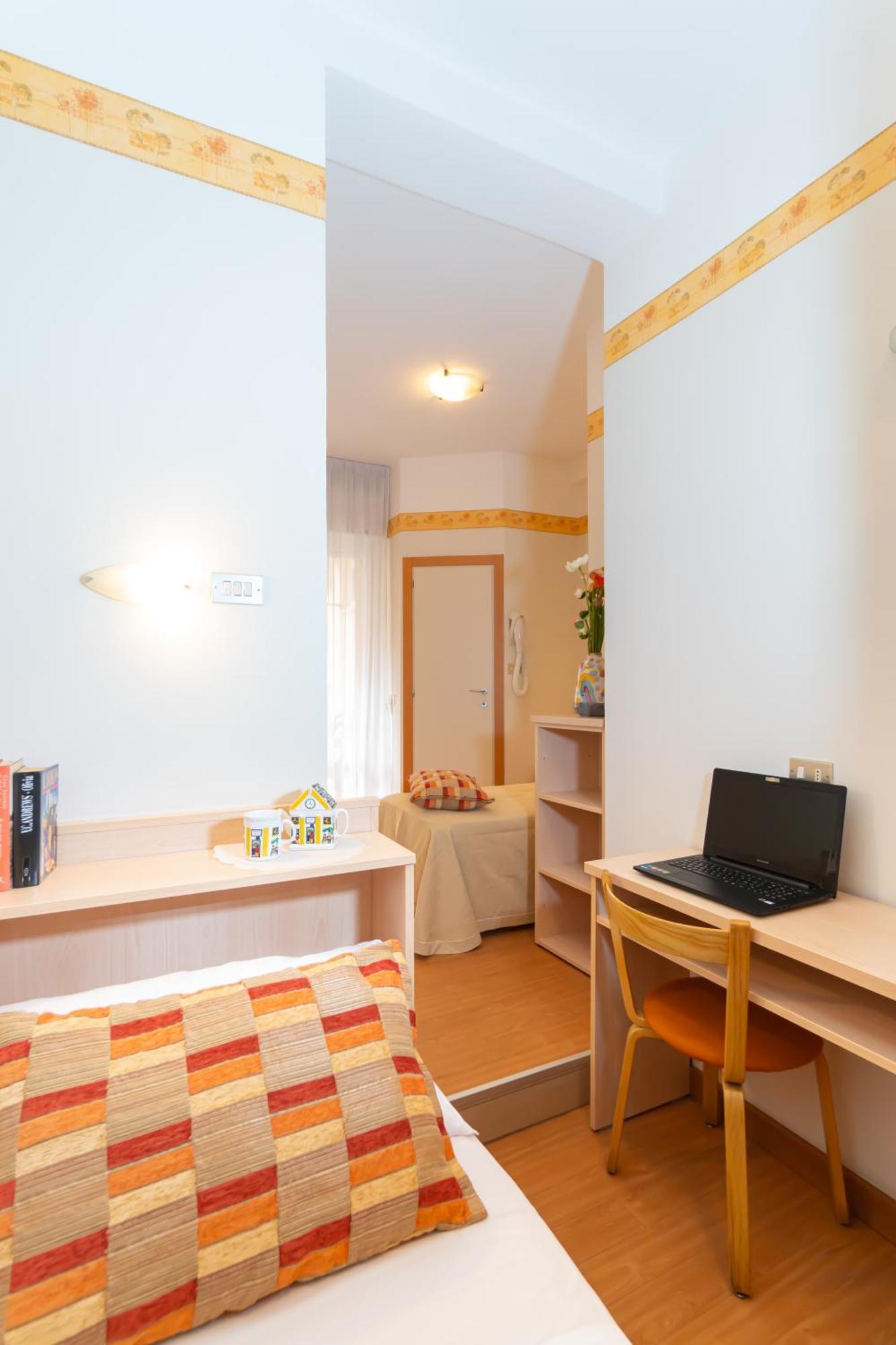 Hotel Sampaoli Bellaria-Igea Marina Buitenkant foto